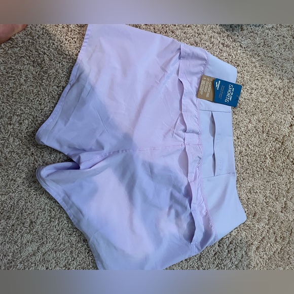 NWT brooks shorts - Picture 3 of 3